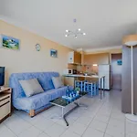 Lejlighed Amphitrite-1 By Interhome