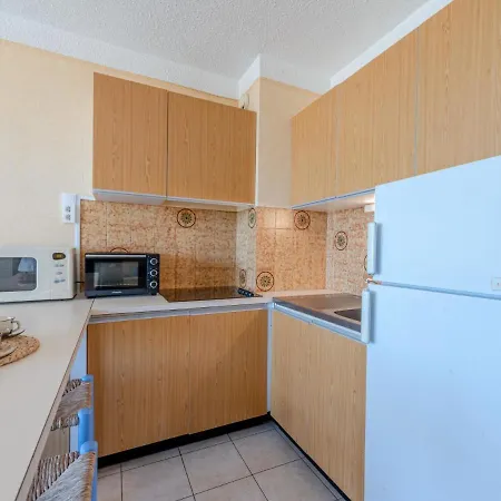 Amphitrite Apartment